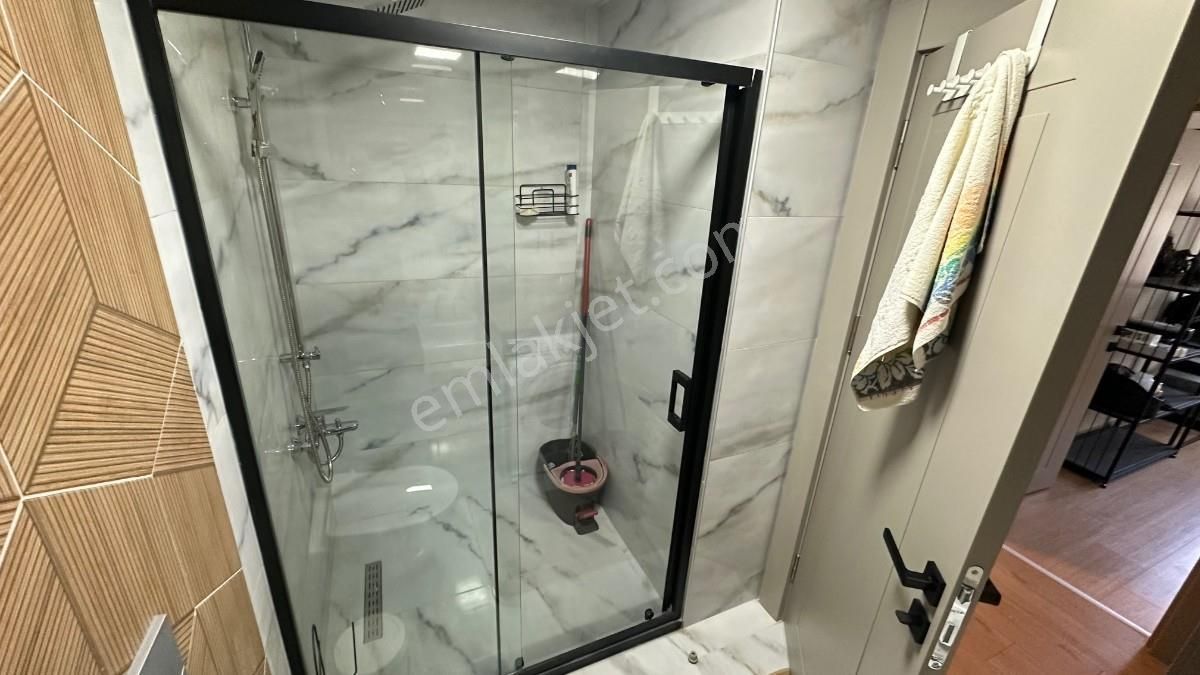 Bağlıca’nın Kalbinde, Modern Ve Konforlu 2+1 Daire Kiralık! - Görsel 11