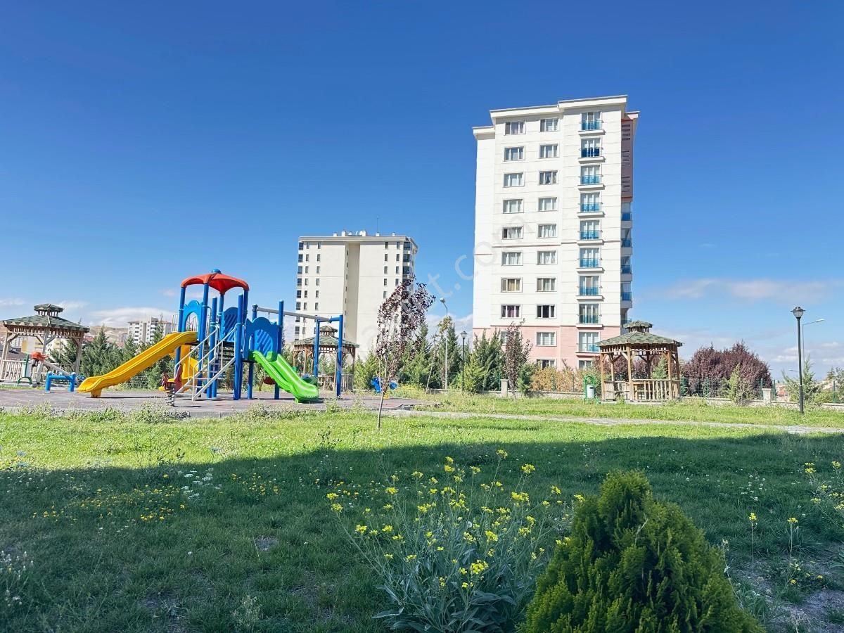 Bağlıca’nın Kalbinde, Modern Ve Konforlu 2+1 Daire Kiralık! - Görsel 27