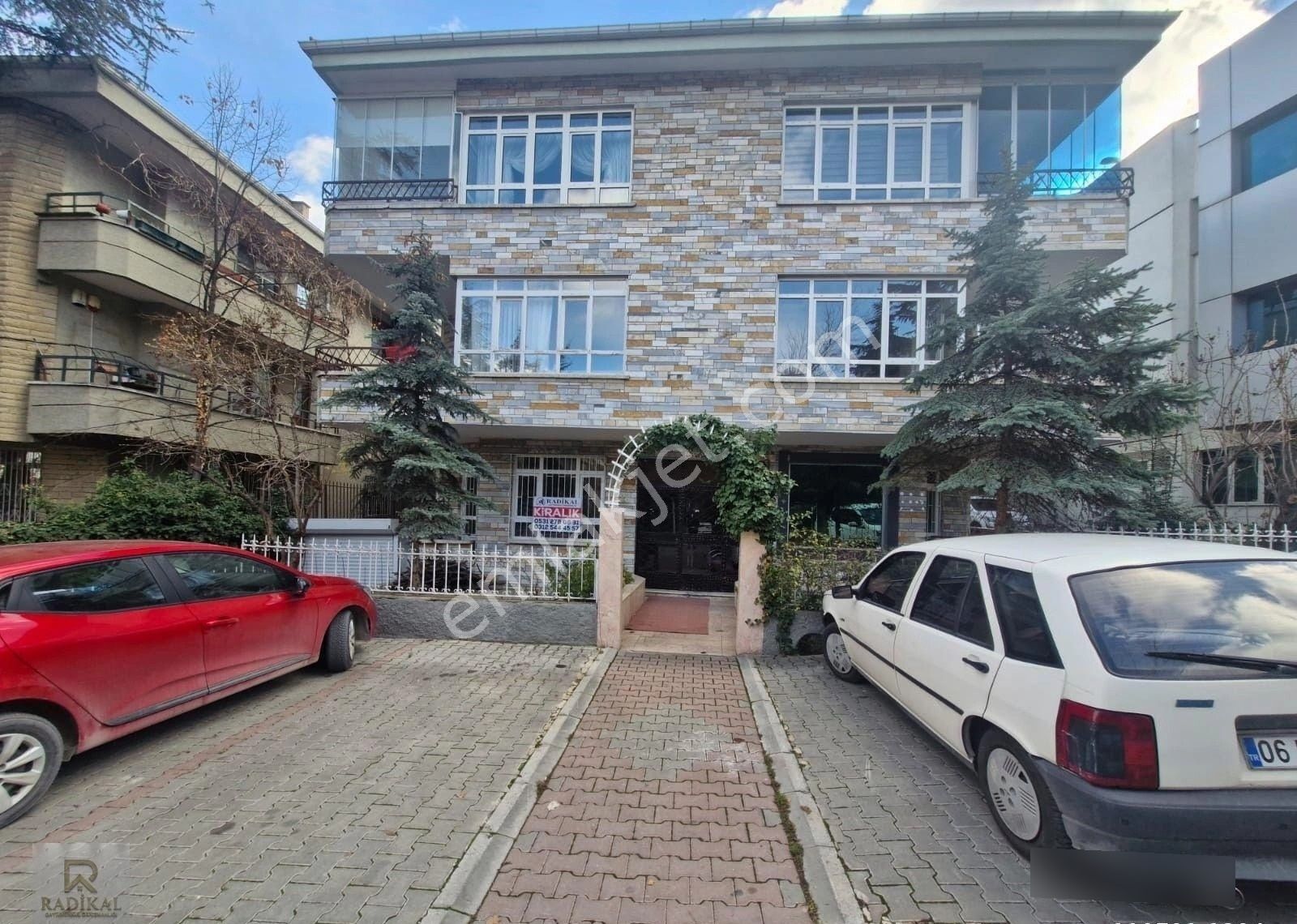 Gaziosmanpaşa 100.yıl Mahallesi İzci Sokakta Boş Kiralık 1+1 Daire..............​ - Görsel 2