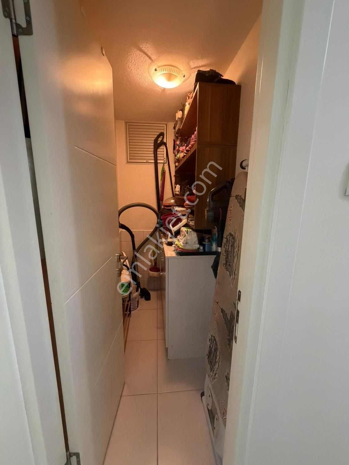 İzmir Poligon Mahallesinde Geniş Ferah 2+1 Daıre - Görsel 17