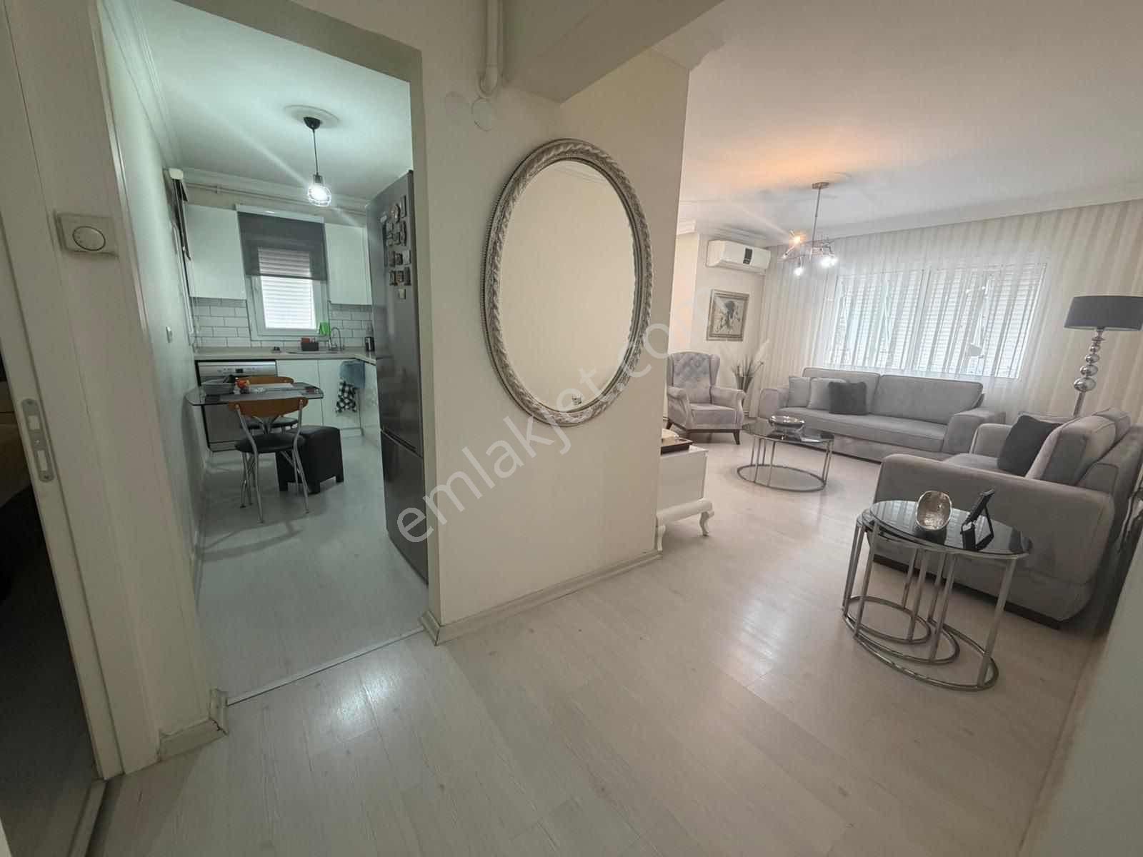 İzmir Poligon Mahallesinde Geniş Ferah 2+1 Daıre - Görsel 32