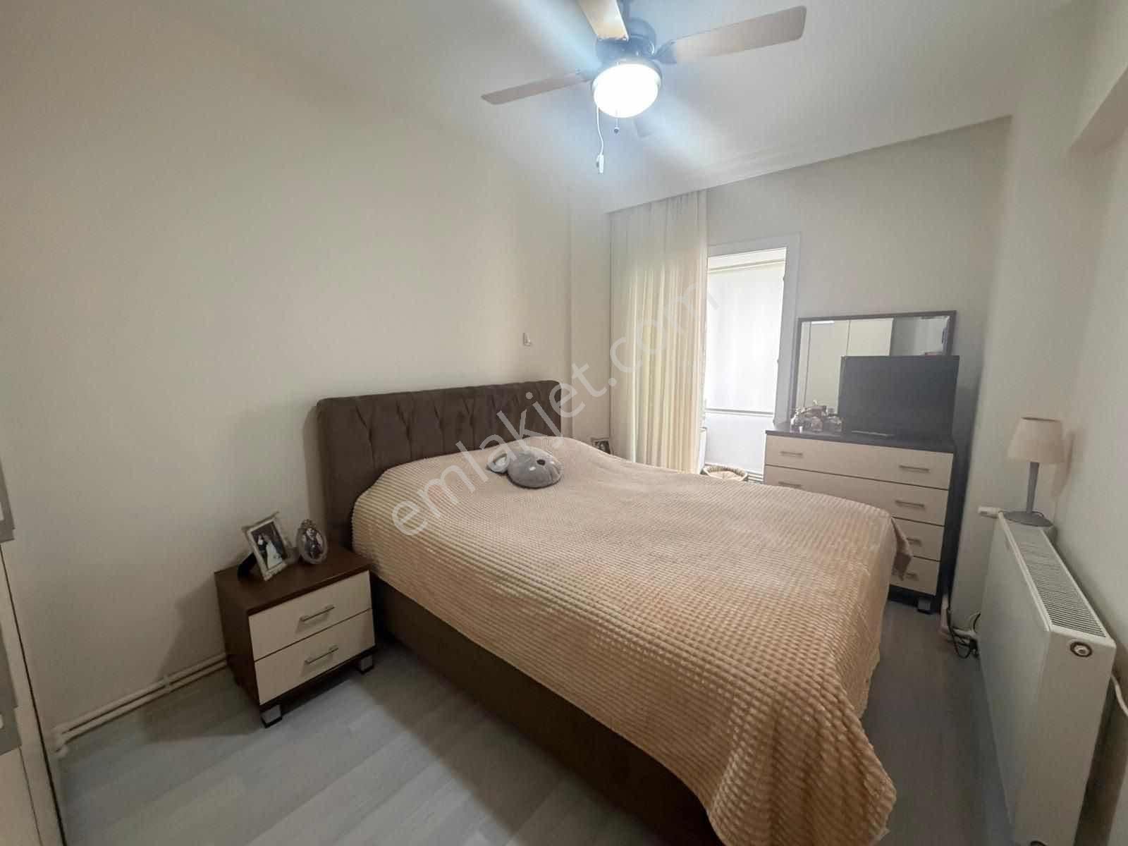 İzmir Poligon Mahallesinde Geniş Ferah 2+1 Daıre - Görsel 25