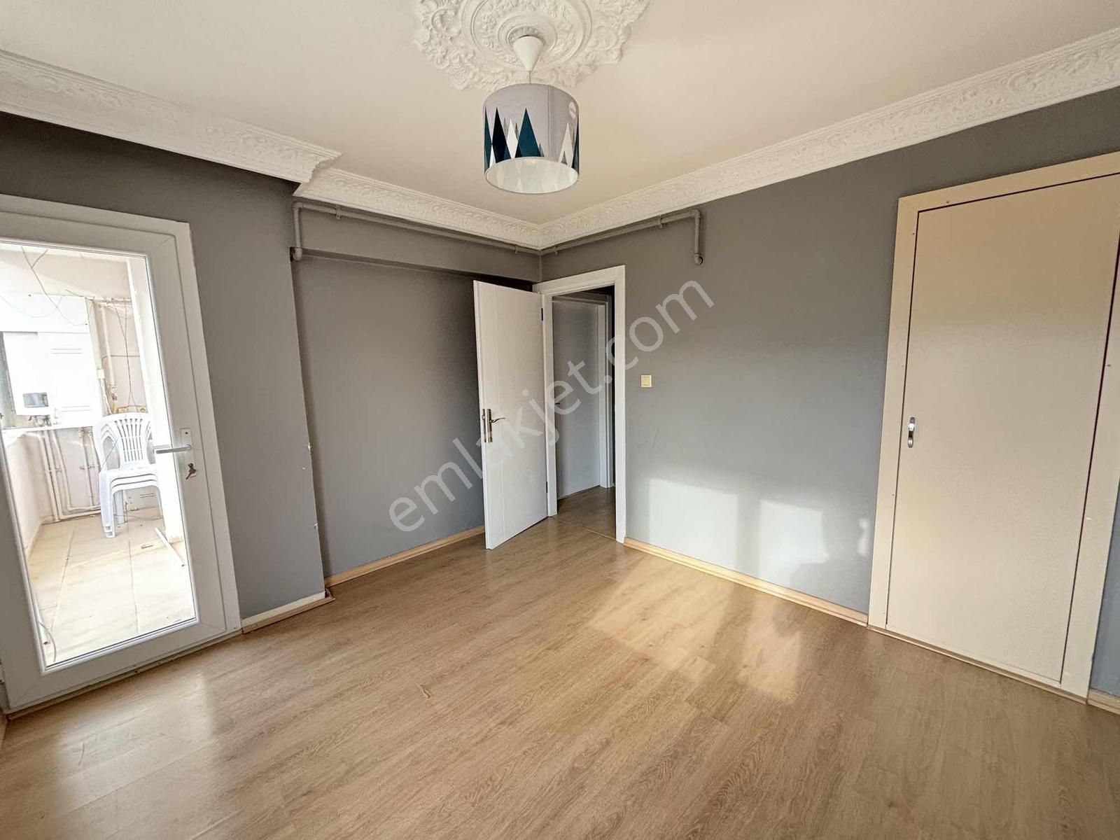 Denizmende İstinye Park Yakınında Asansörlü 3+1 Kiralık Daire - Görsel 7