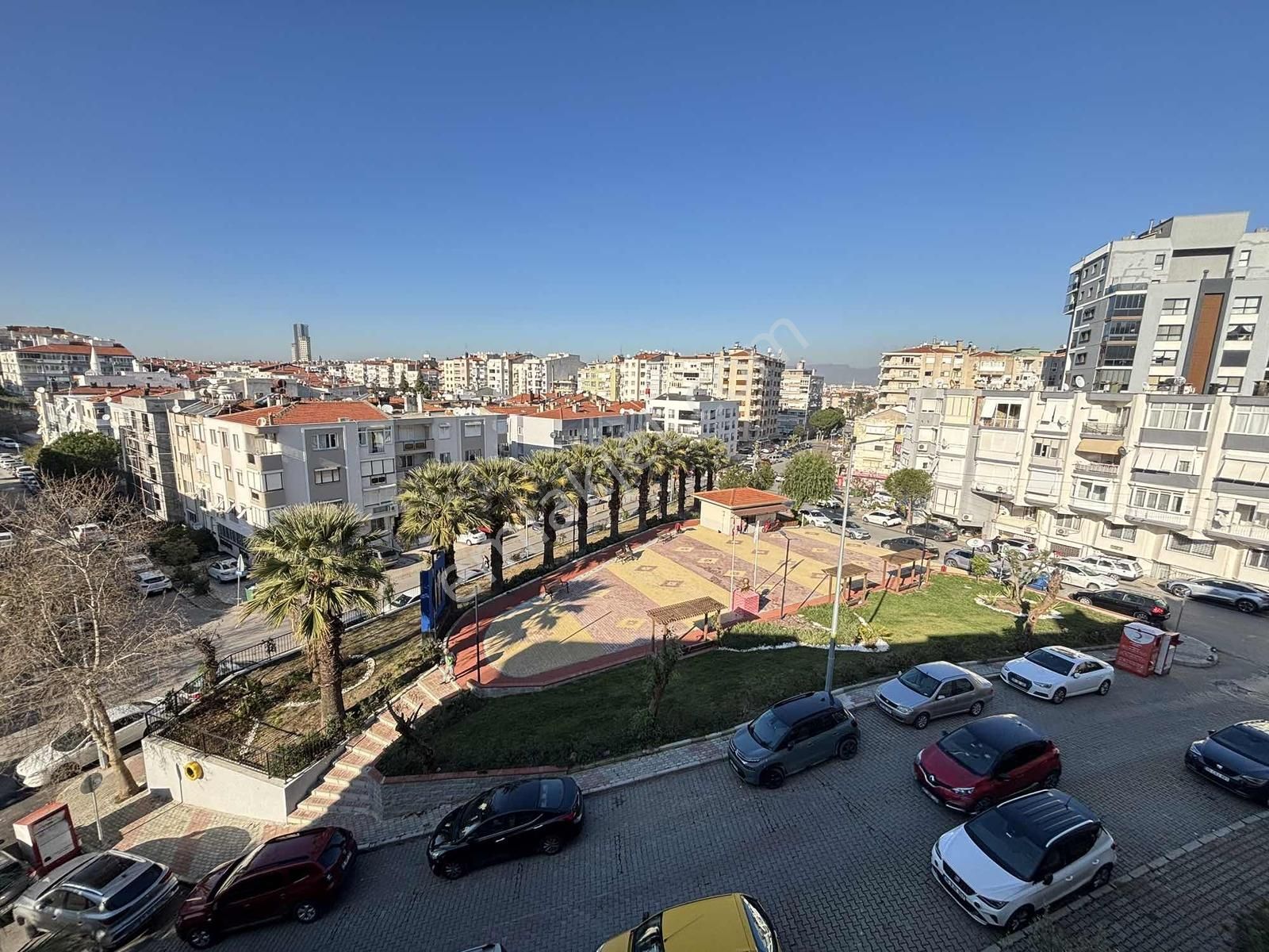 Denizmende İstinye Park Yakınında Asansörlü 3+1 Kiralık Daire - Görsel 11