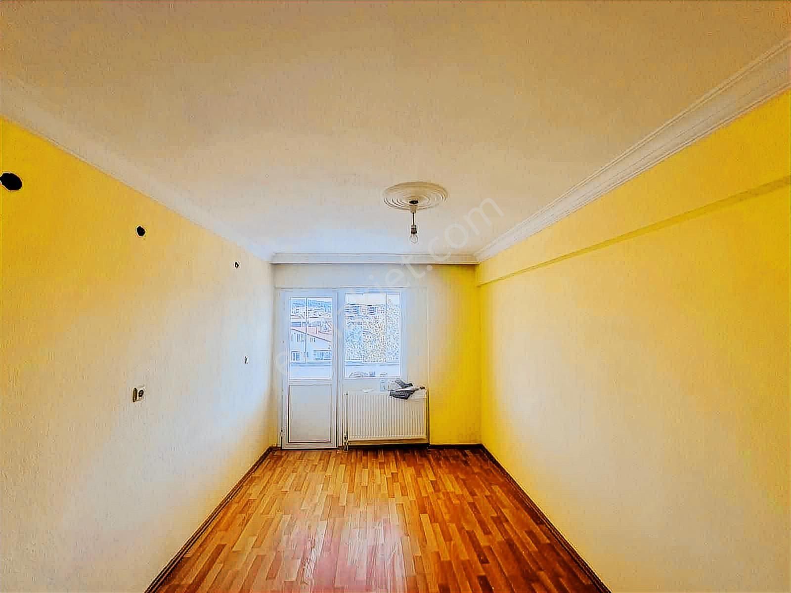 Buca Yenigün Mahallesin'de 3+1 Kiralık Daıre - Görsel 20