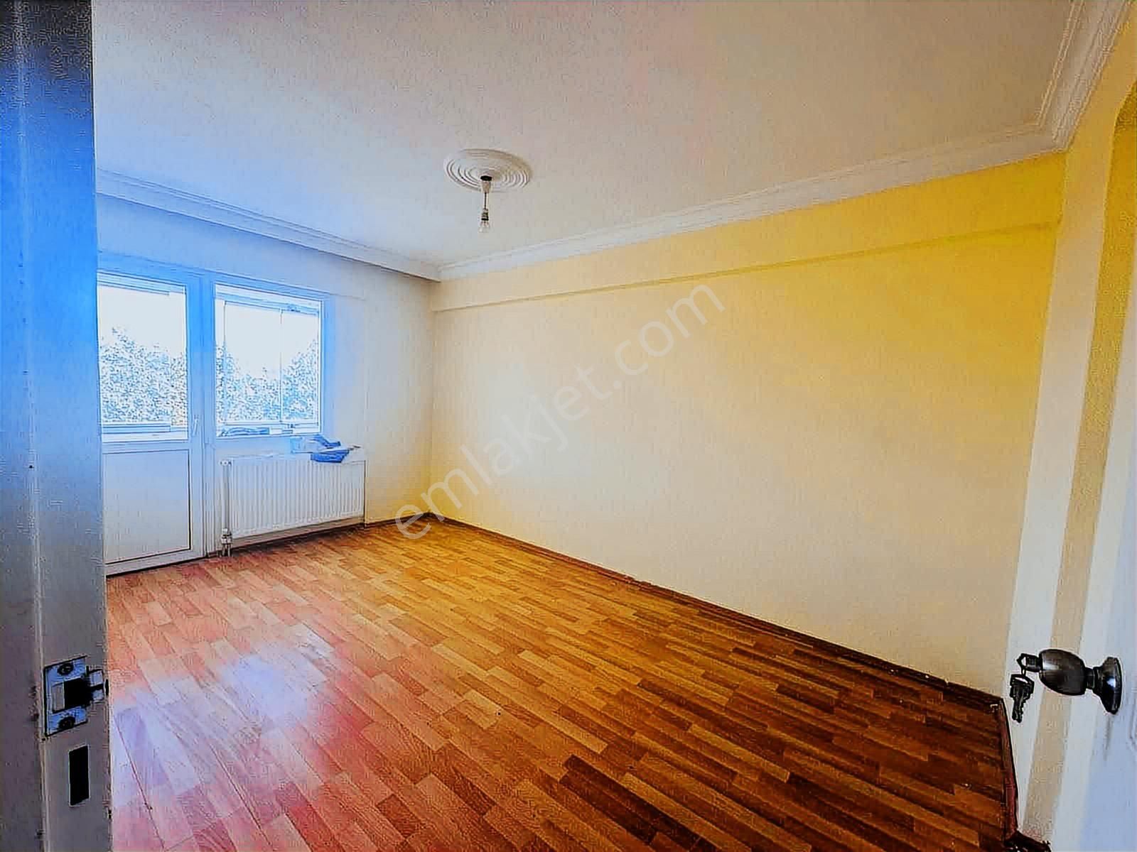 Buca Yenigün Mahallesin'de 3+1 Kiralık Daıre - Görsel 28