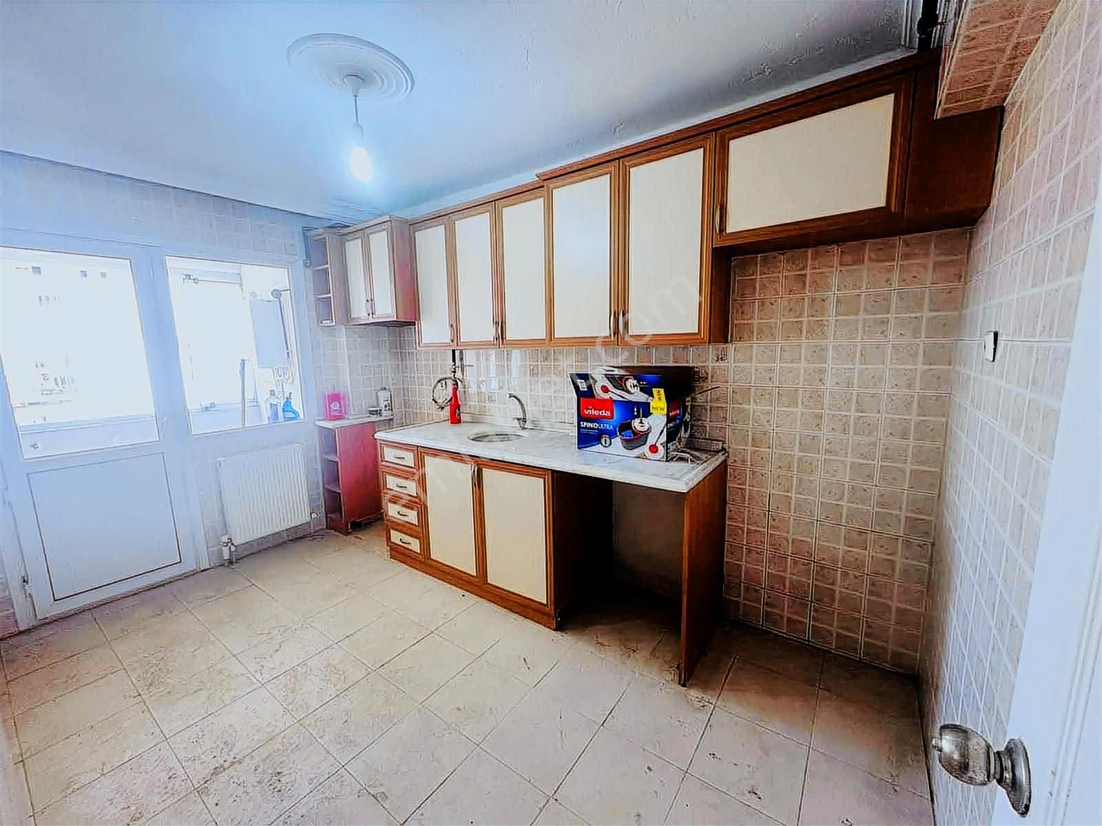 Buca Yenigün Mahallesin'de 3+1 Kiralık Daıre - Görsel 29