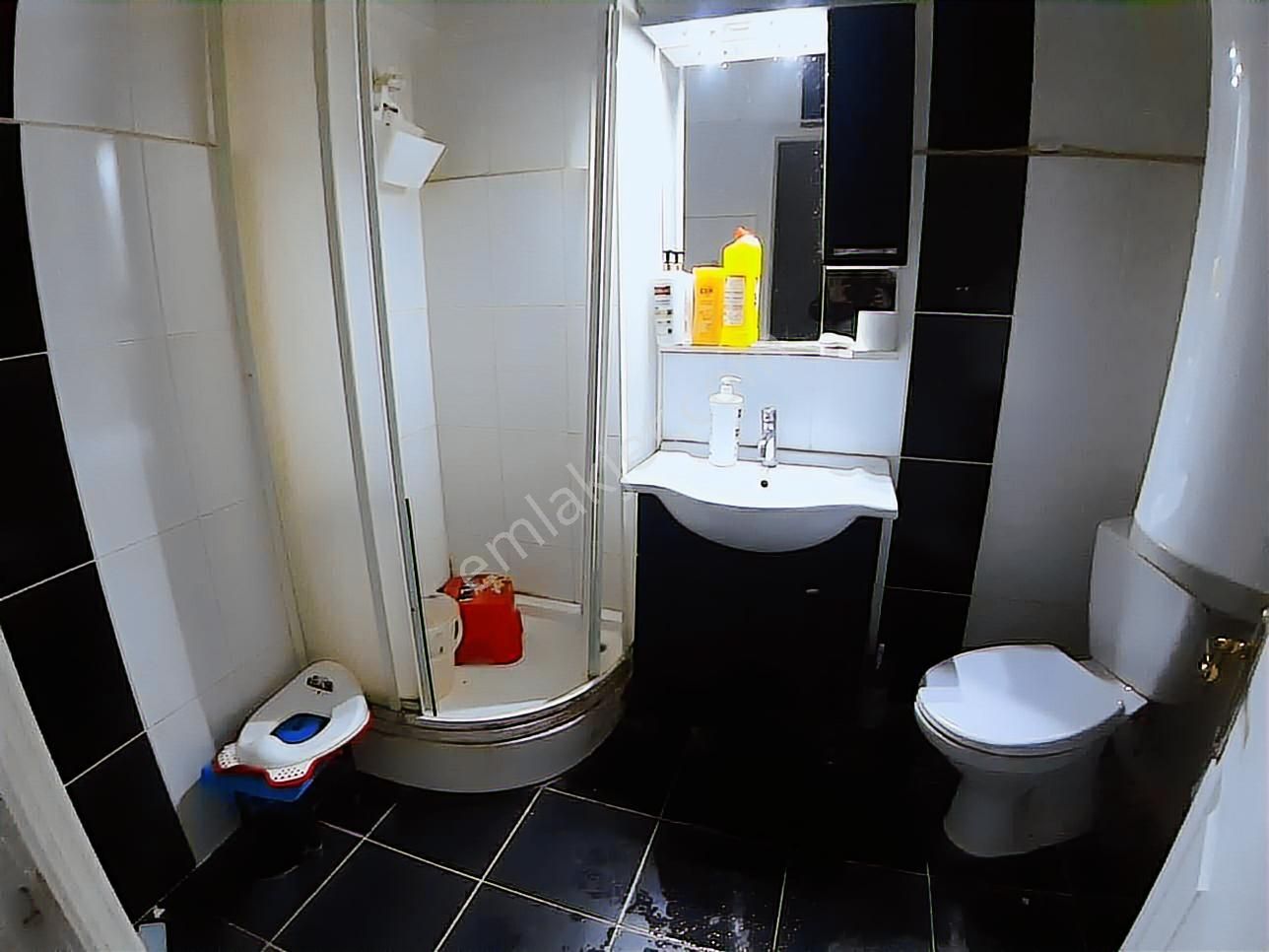 Balçova Ata Cad.merkezi Konumda 3+1 Satılık Daire - Görsel 15