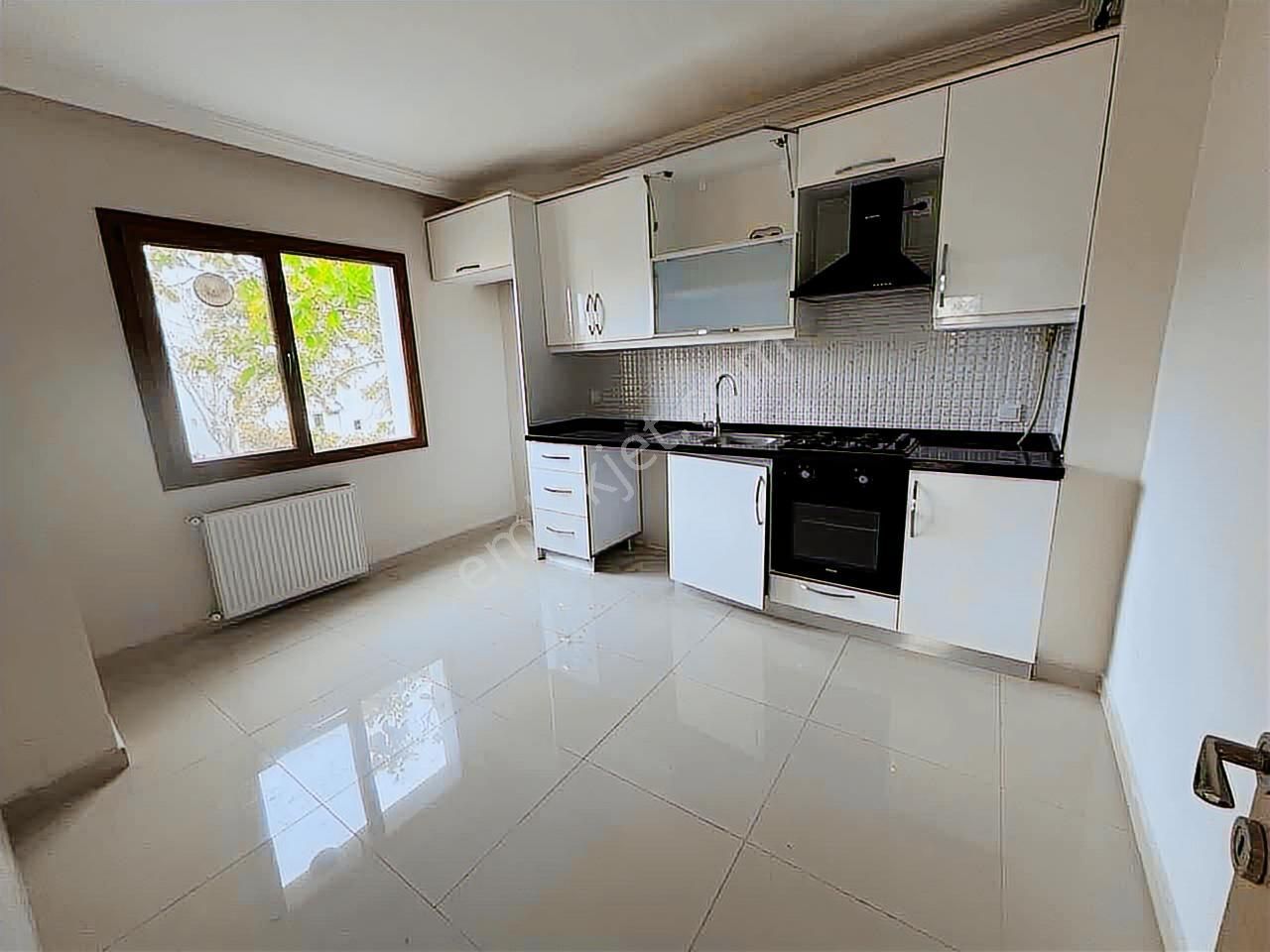 Narlıdere Limanreis Mah'de Sahile 3 Dk Lık Mesefade 3+1 Daire - Görsel 34