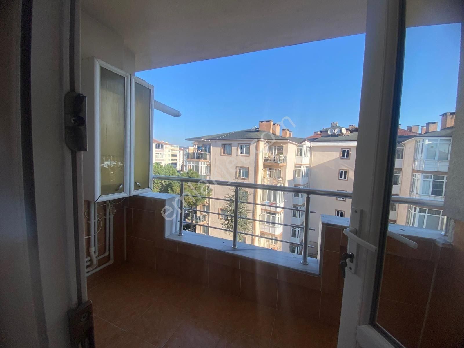 Bursa Orhangazi Arapzade Mahallesi 2+1 Kiralık Dubleks Daire - Görsel 15