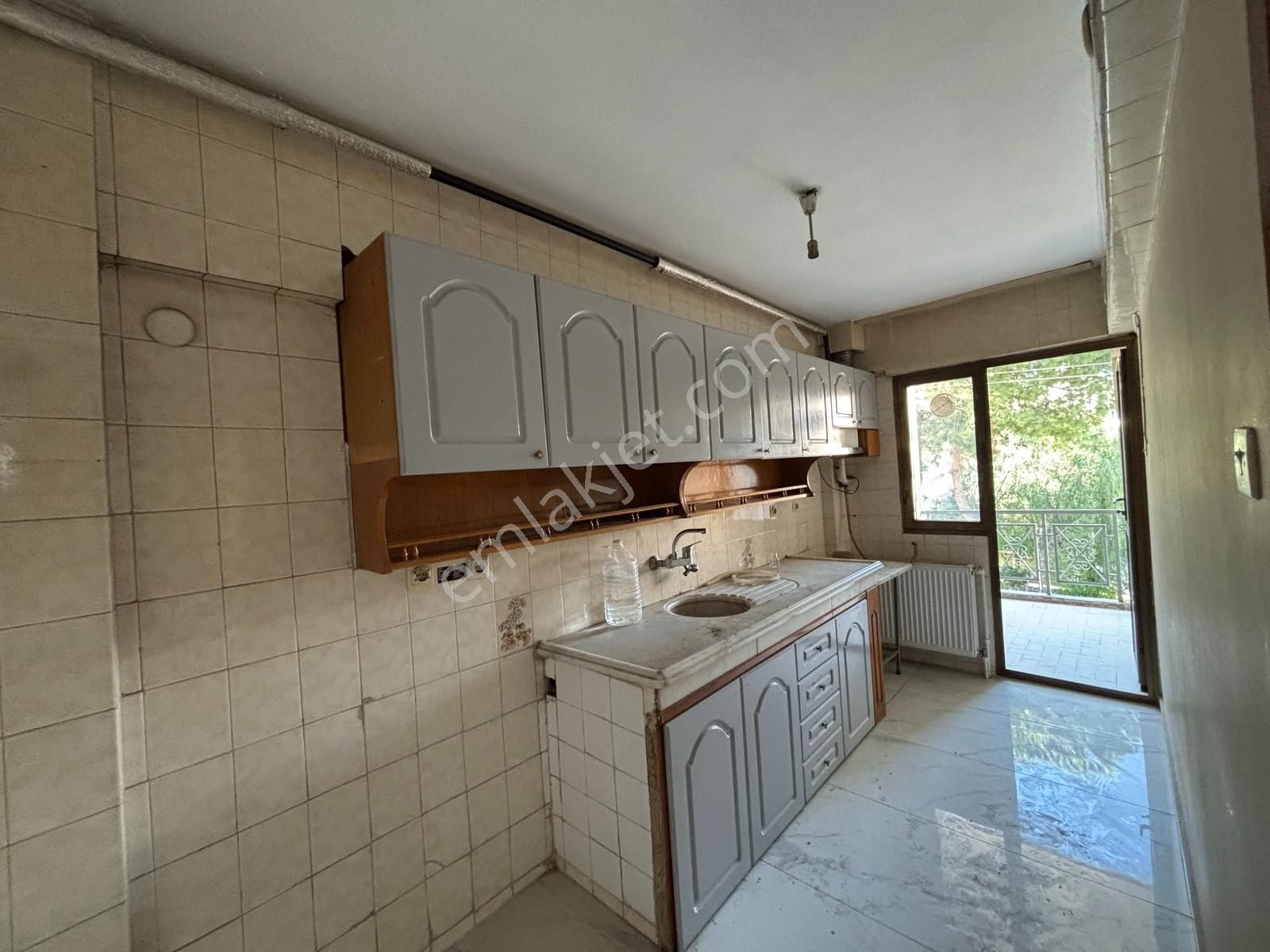 Narlıderede Kiralık 3+1 Ferah Daire - Görsel 3