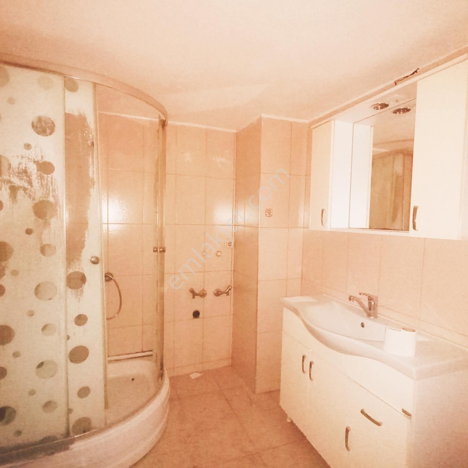 Konak 2.karantina'da 115 M2 Çift Wc 3+1 Daire - Görsel 7