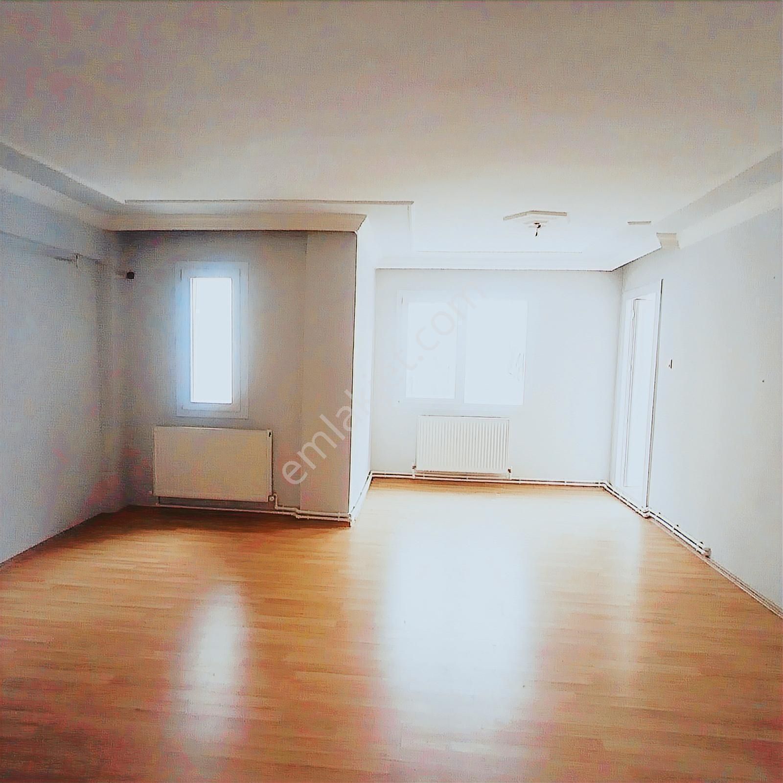 Konak 2.karantina'da 115 M2 Çift Wc 3+1 Daire - Görsel 2