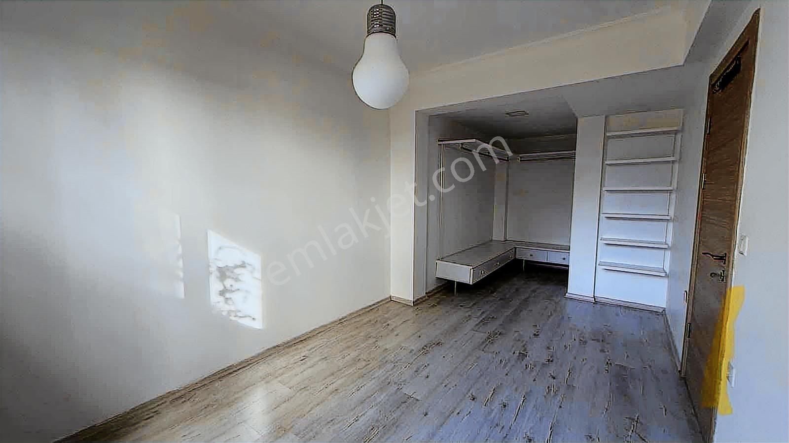 Mustafa Kemal Paşa Mah'de Kendine Ait Bahçeli 1+1 Daire - Görsel 8