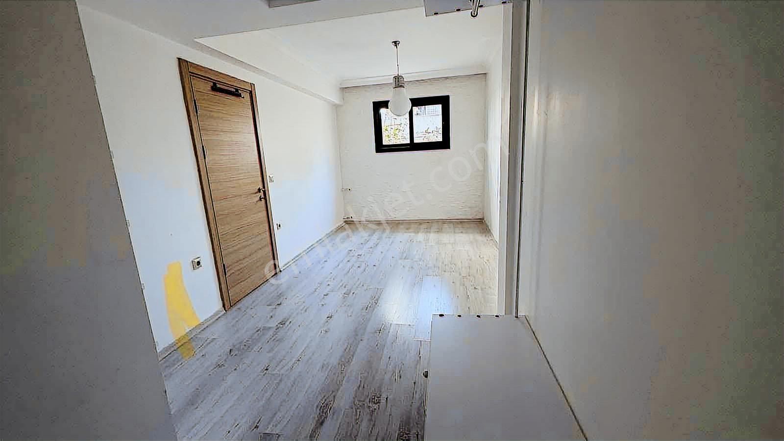 Mustafa Kemal Paşa Mah'de Kendine Ait Bahçeli 1+1 Daire - Görsel 17