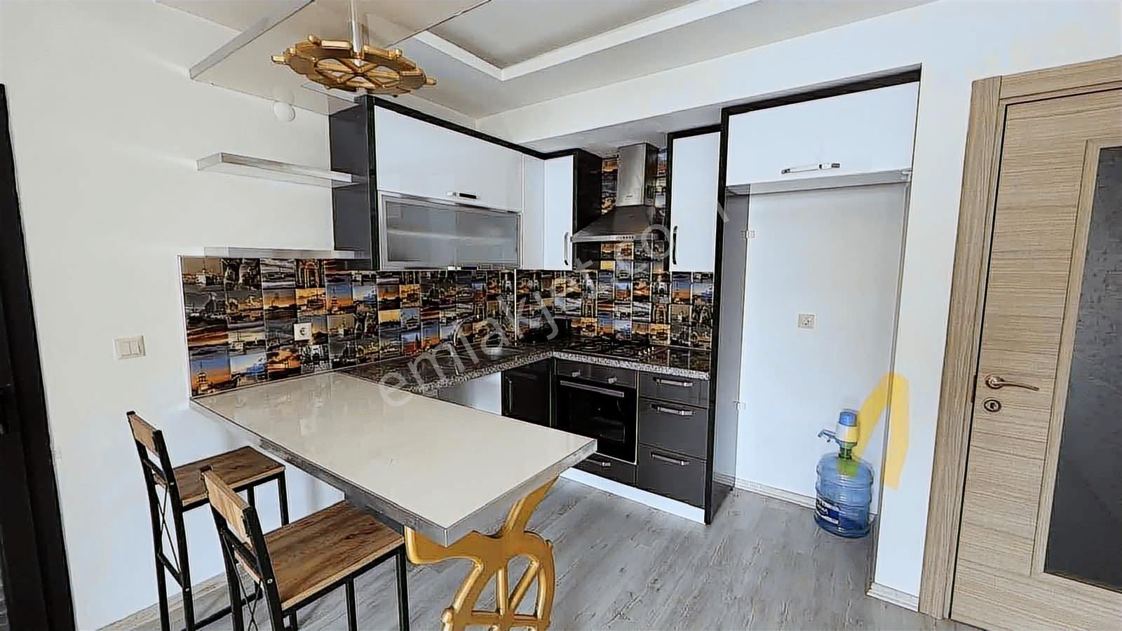 Mustafa Kemal Paşa Mah'de Kendine Ait Bahçeli 1+1 Daire - Görsel 16