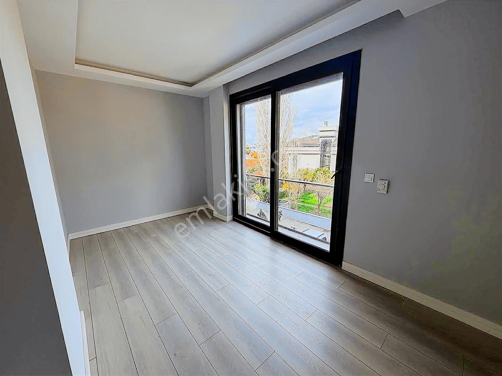 Narlıdere Limanreis'te Deniz Manzaralı 3+1 Dubleks Daire - Görsel 5