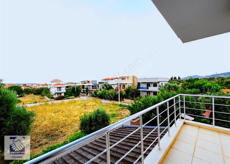 Urla Çeşmealtı Tam Müstakil 7+1 Saunalı Villa - Görsel 14