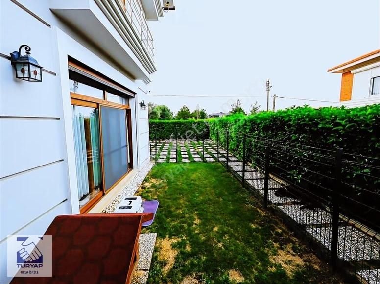 Urla Çeşmealtı Tam Müstakil 7+1 Saunalı Villa - Görsel 16