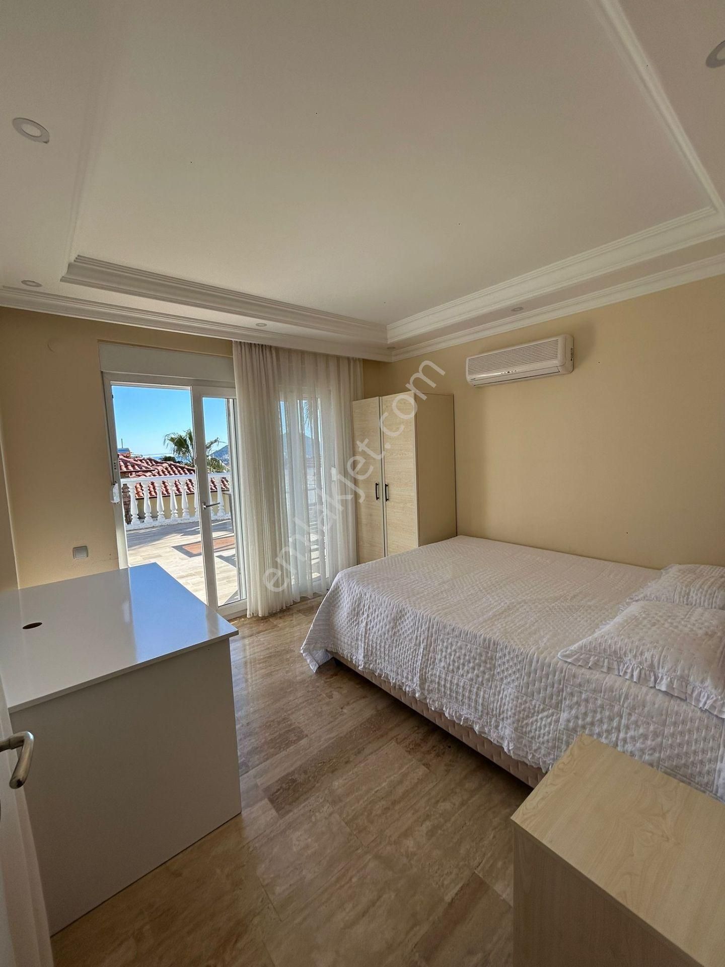 Satılık 3+1 Dublex Villa Alanya Kale Ve Deniz Manzaralı - Görsel 13