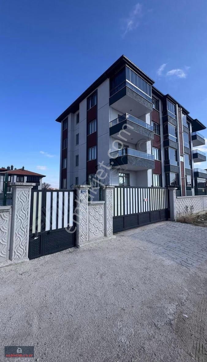 Karaaslan Spor Tesisi Yakını 3+1 Geniş Daire