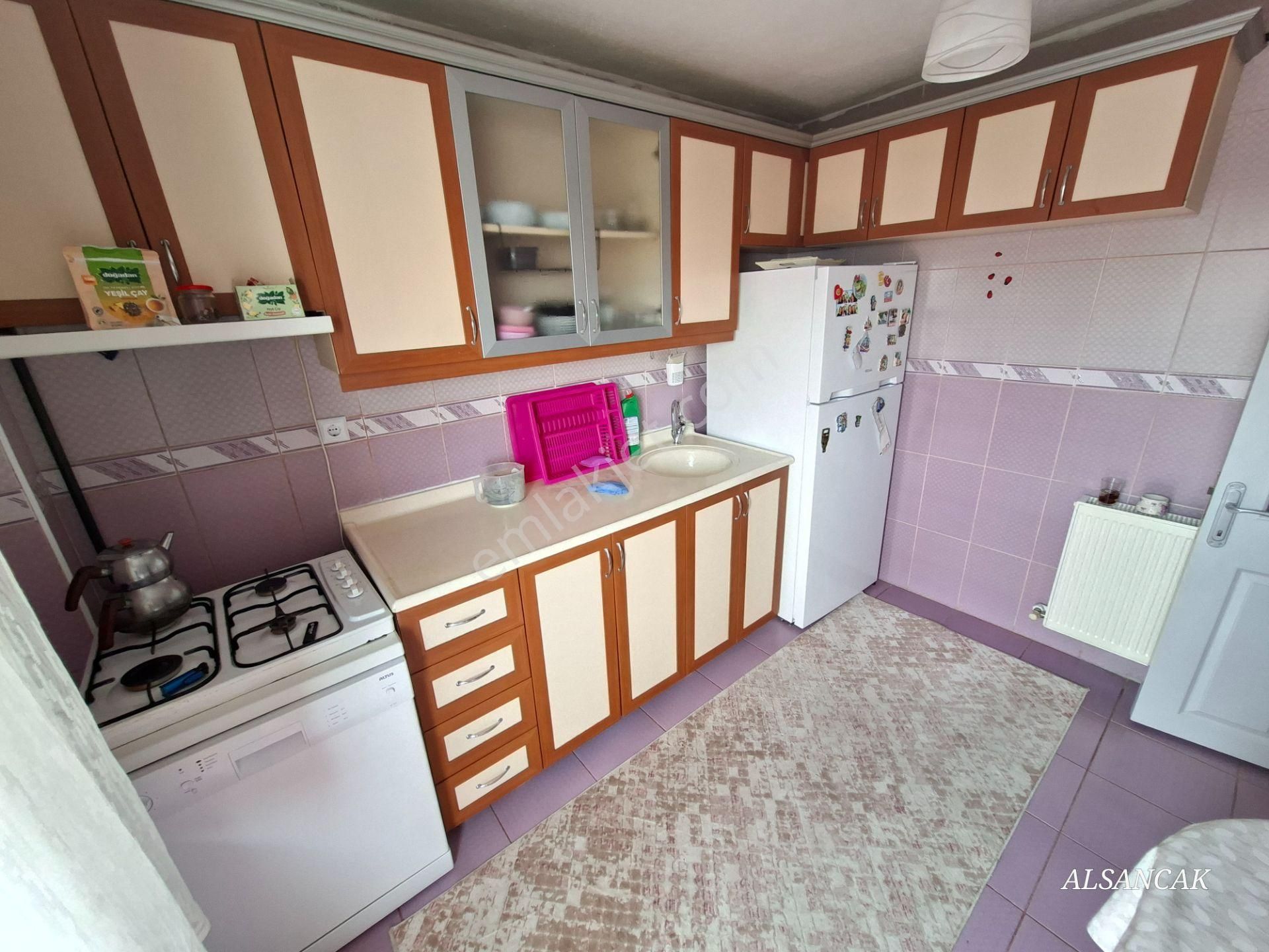 Alsancak Merkezde 4+1 Ön Cephe Teraslı Dubleks Krediye Uygun - Görsel 8