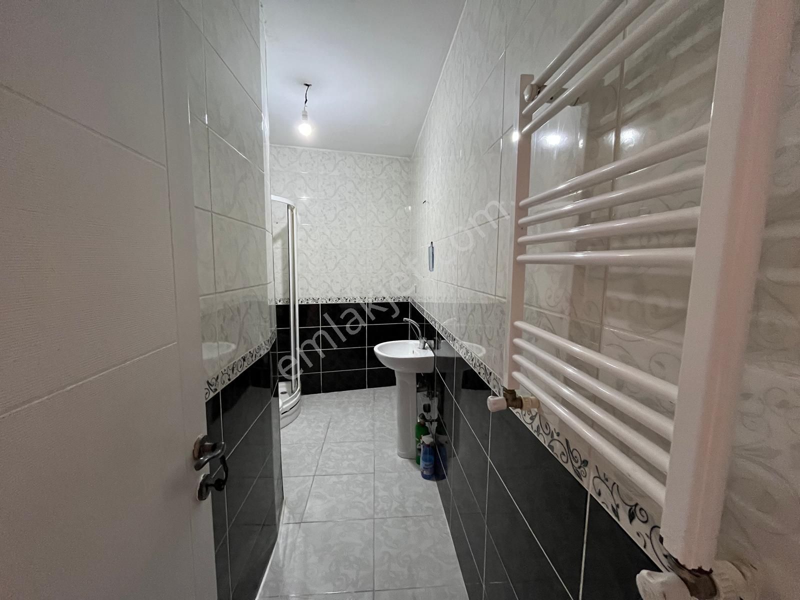 Arnavutköy 3+2 Türkiye Emlak 3.kat 160m2 Kiralık Dublex Daire - Görsel 17