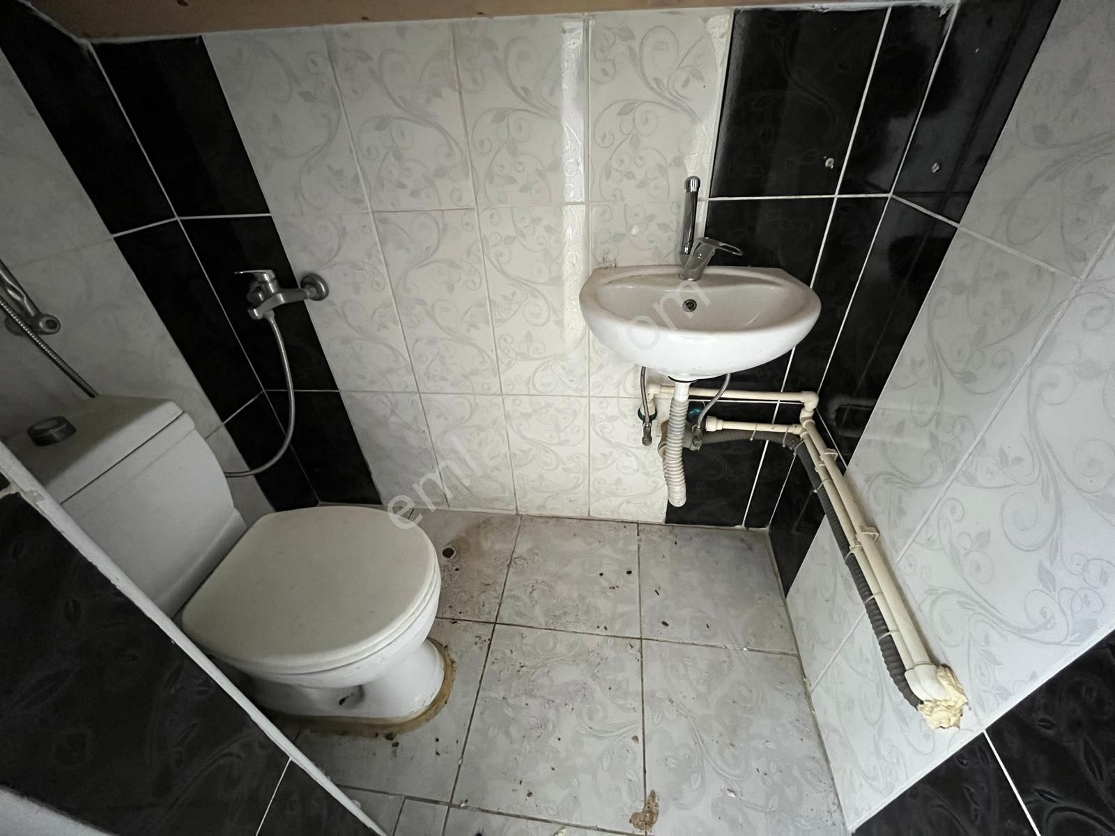 Arnavutköy 3+2 Türkiye Emlak 3.kat 160m2 Kiralık Dublex Daire - Görsel 19