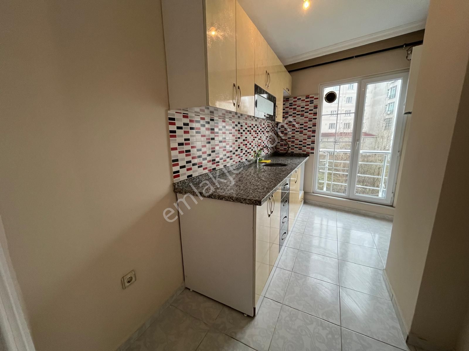 Arnavutköy 3+2 Türkiye Emlak 3.kat 160m2 Kiralık Dublex Daire - Görsel 22