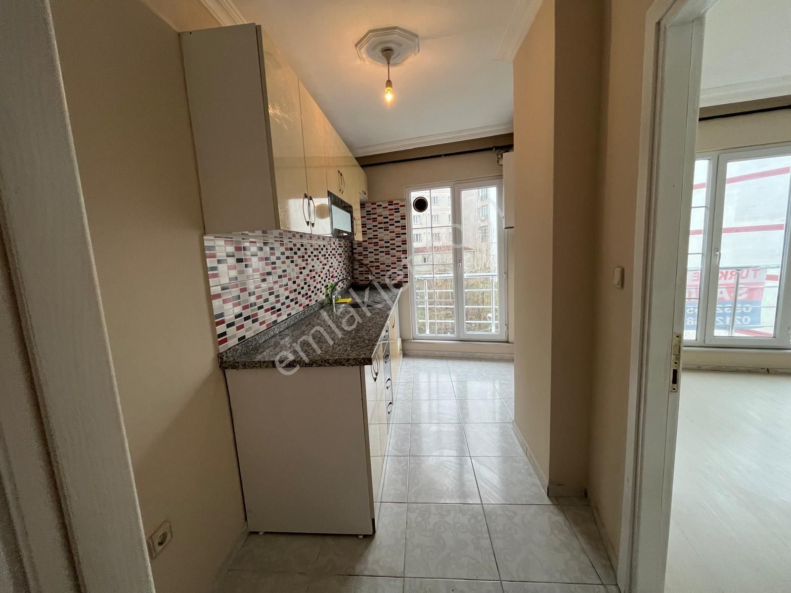 Arnavutköy 3+2 Türkiye Emlak 3.kat 160m2 Kiralık Dublex Daire - Görsel 24