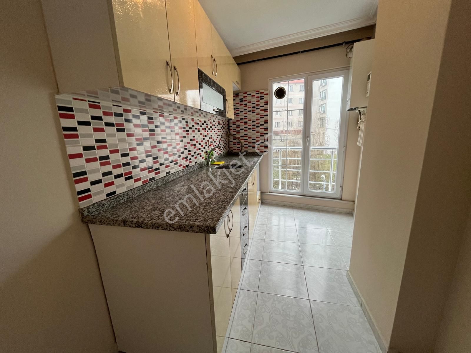 Arnavutköy 3+2 Türkiye Emlak 3.kat 160m2 Kiralık Dublex Daire - Görsel 23