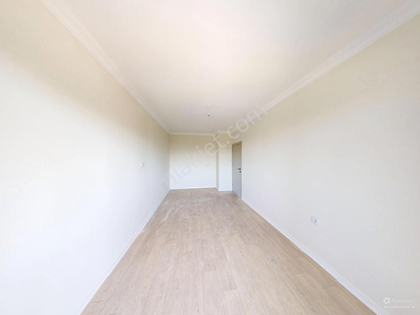 Göksu Cadde 22'de Cadde Cephe Sıfır 2+1 Satılık Daire - Görsel 17