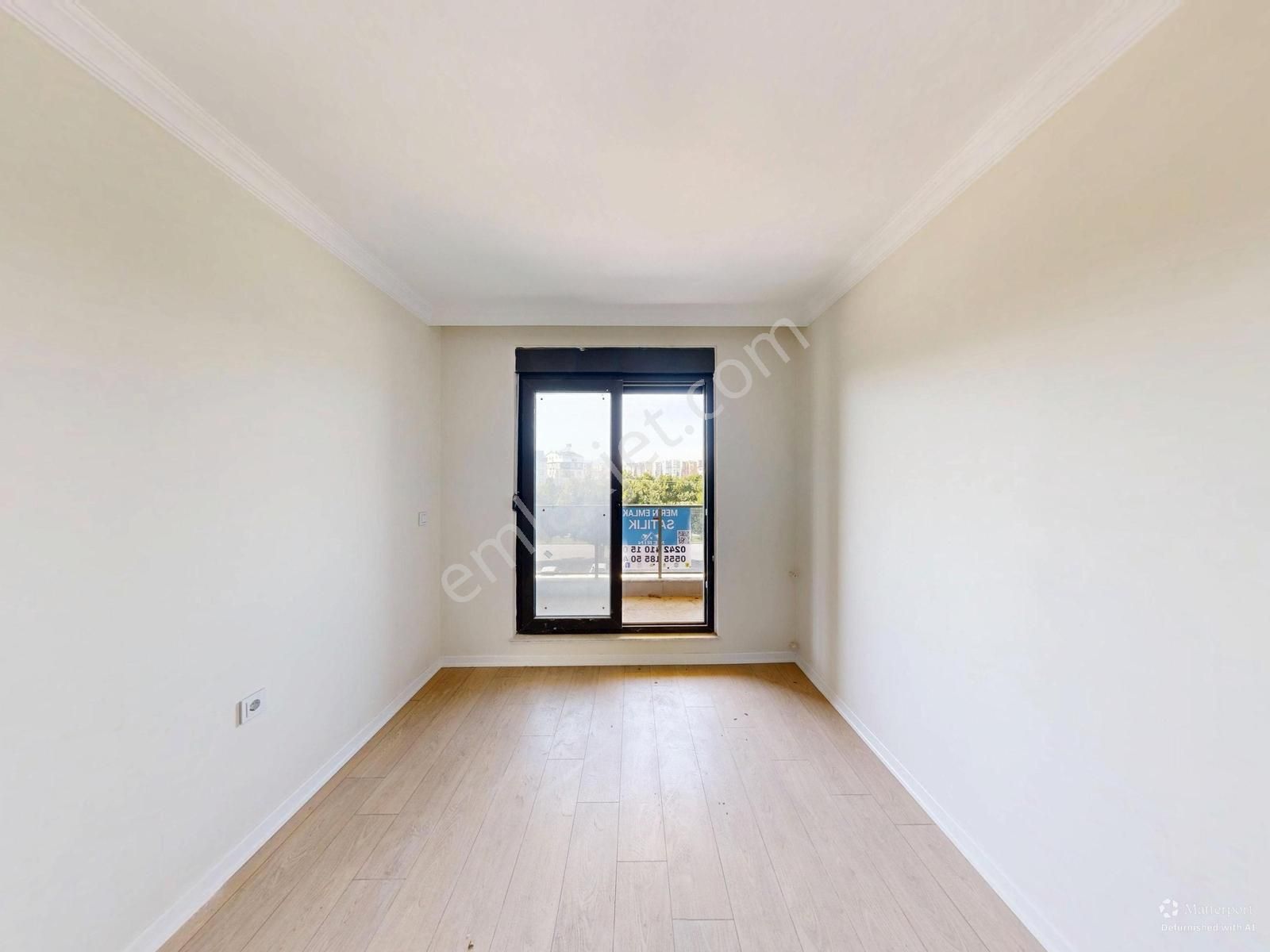 Göksu Cadde 22'de Cadde Cephe Sıfır 2+1 Satılık Daire - Görsel 21