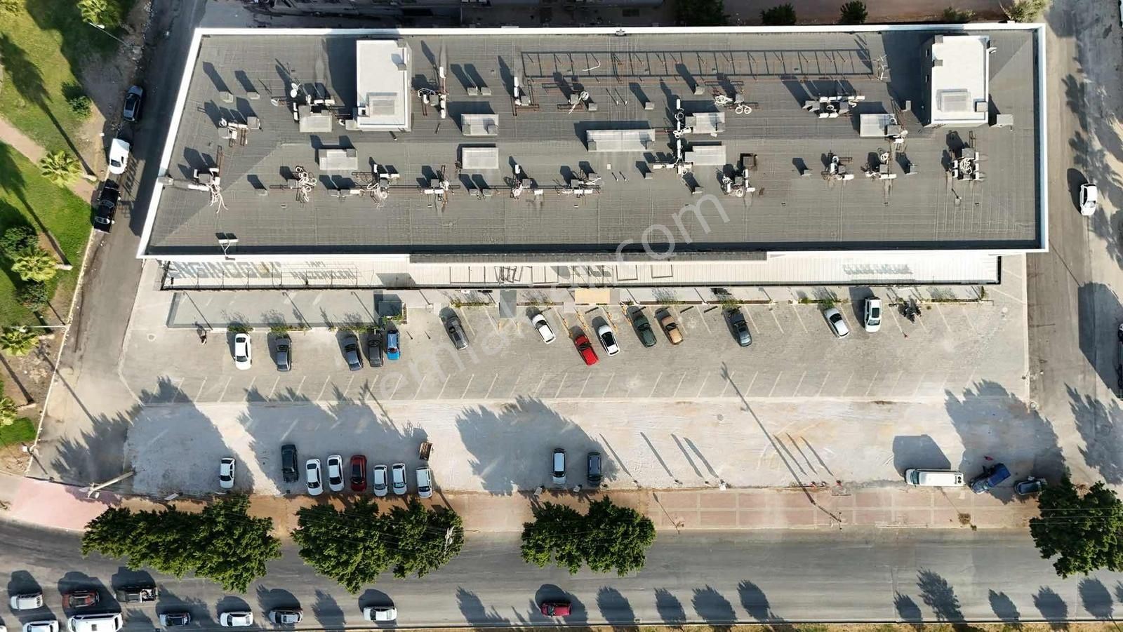 Göksu Cadde 22'de Cadde Cephe Sıfır 2+1 Satılık Daire - Görsel 31