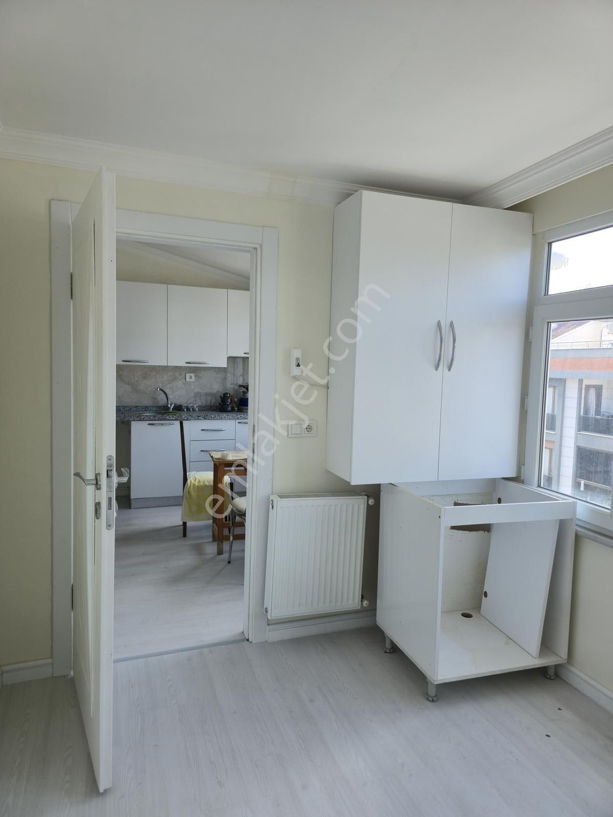Pendik Güzelyalıda 3+1 Satılık Daire - Görsel 9