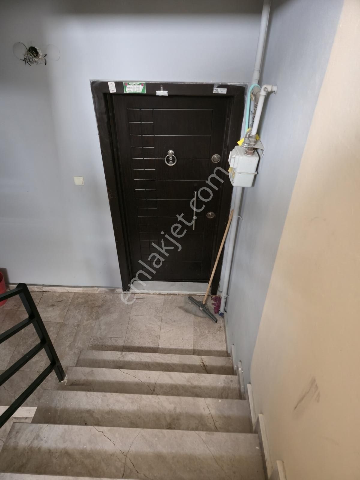 Pendik Güzelyalıda 3+1 Satılık Daire - Görsel 12
