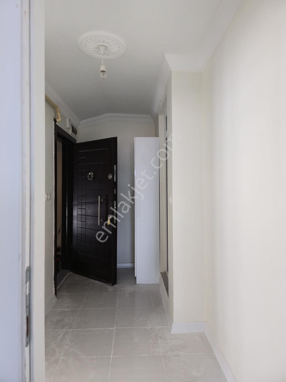 Pendik Güzelyalıda 3+1 Satılık Daire - Görsel 17