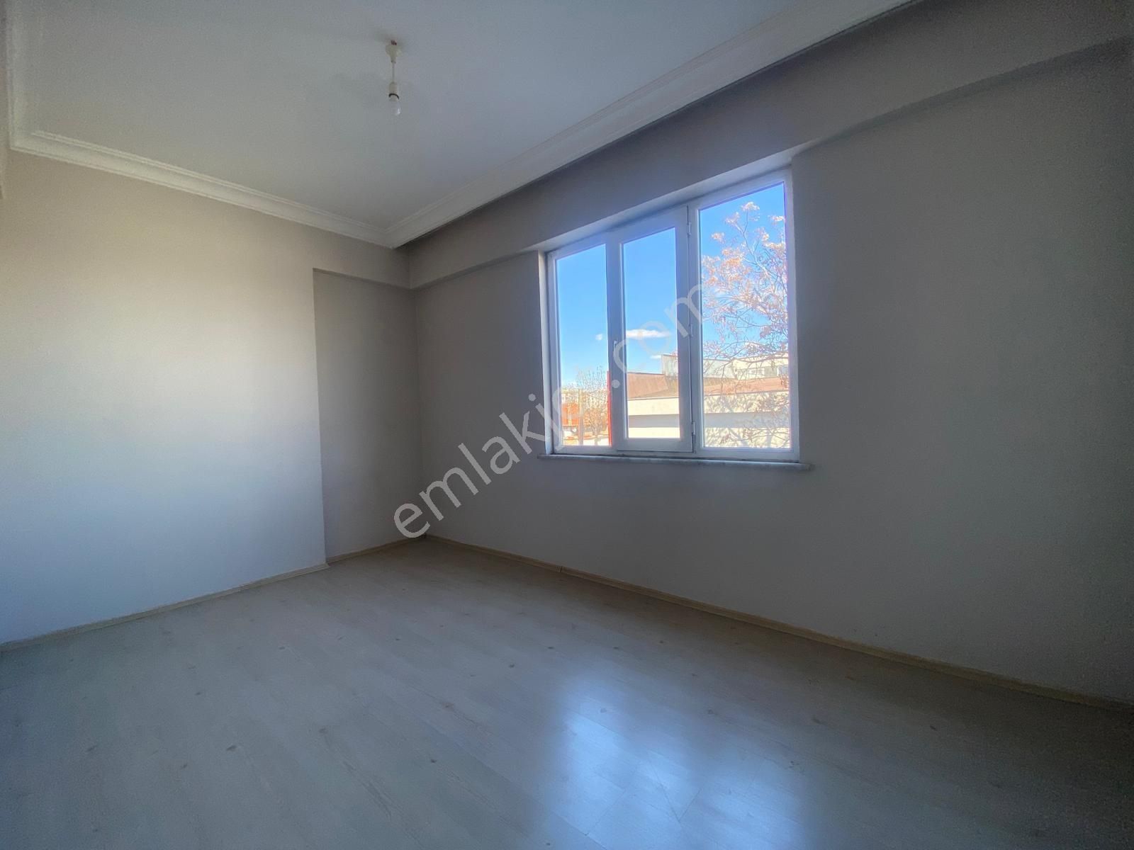 Karatay Yanık Camisi Karşısı Eymen Sitesinde Kullanıma Hazır 3+1 - Görsel 17
