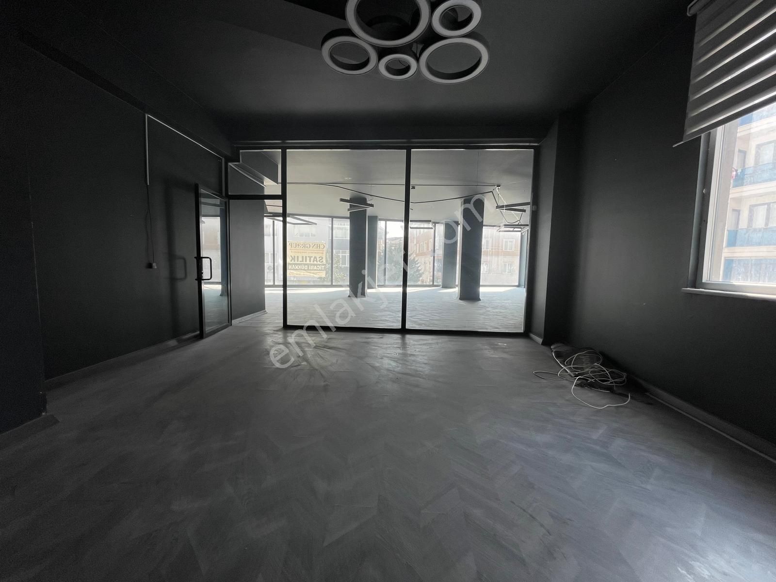 Chn Group Gayrimenkul'den Satılık Ticari Dükkan - Görsel 23