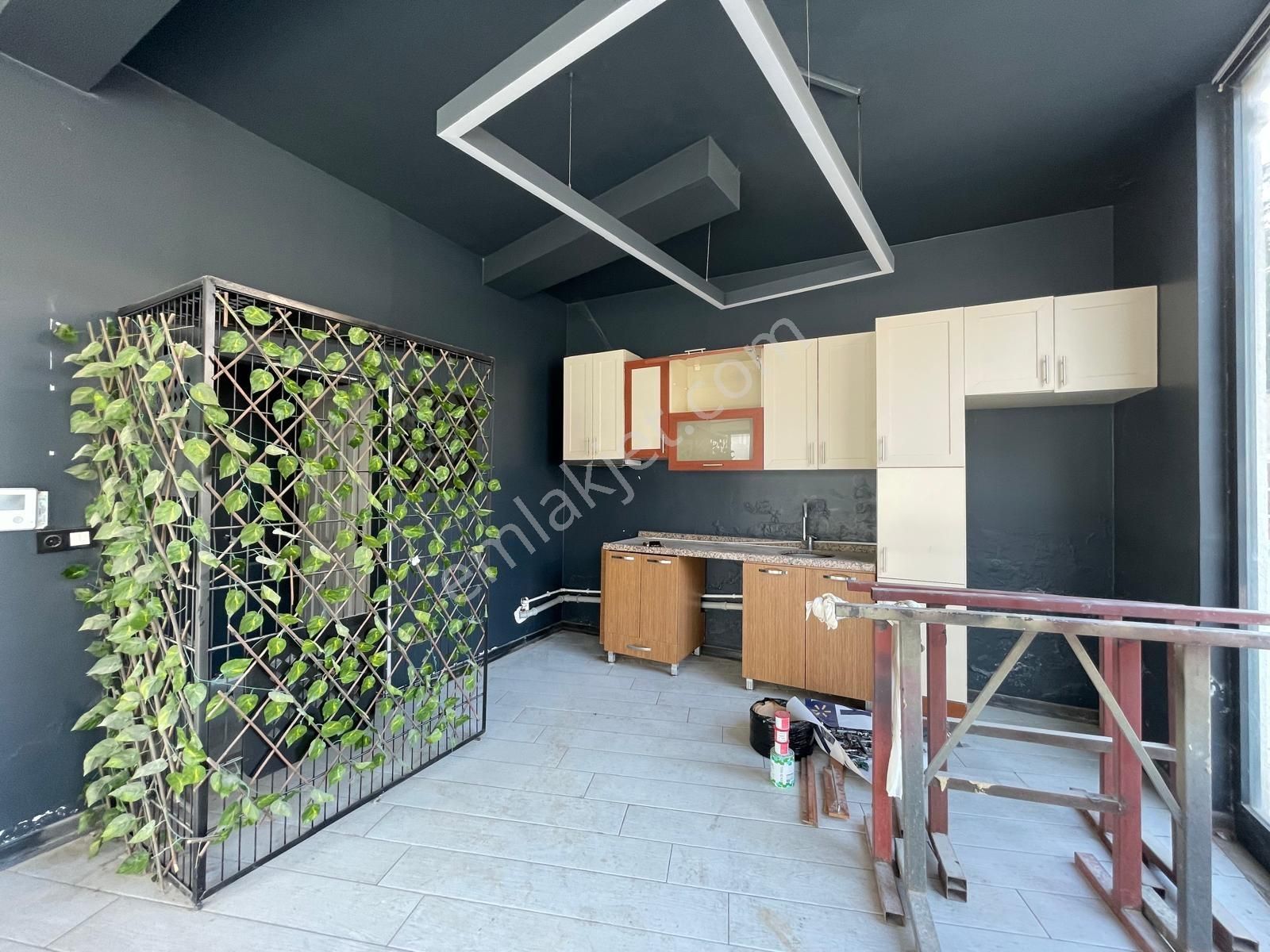 Chn Group Gayrimenkul'den Satılık Ticari Dükkan - Görsel 30