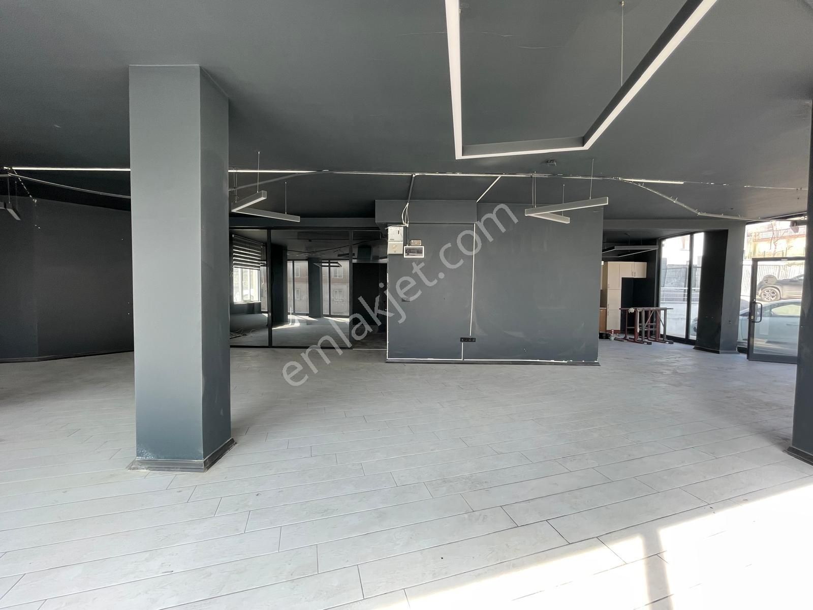 Chn Group Gayrimenkul'den Satılık Ticari Dükkan - Görsel 5