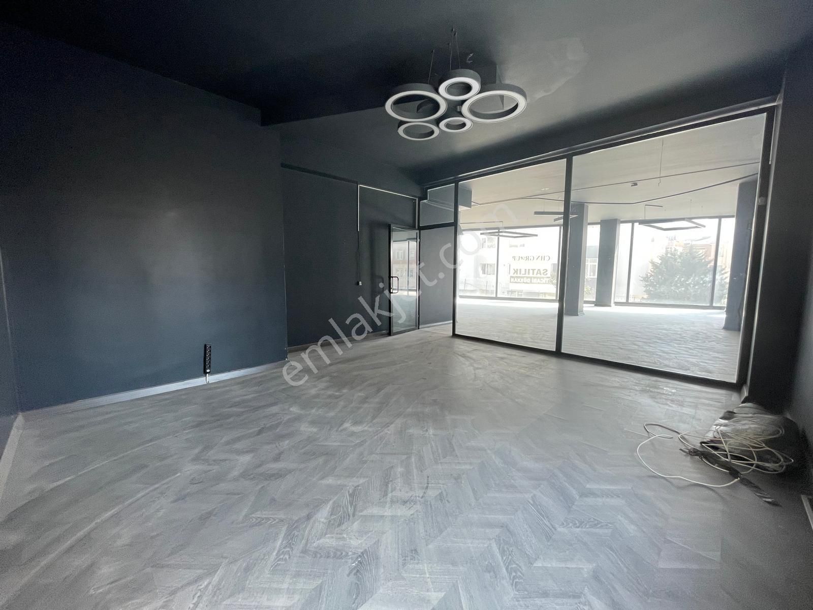 Chn Group Gayrimenkul'den Satılık Ticari Dükkan - Görsel 24