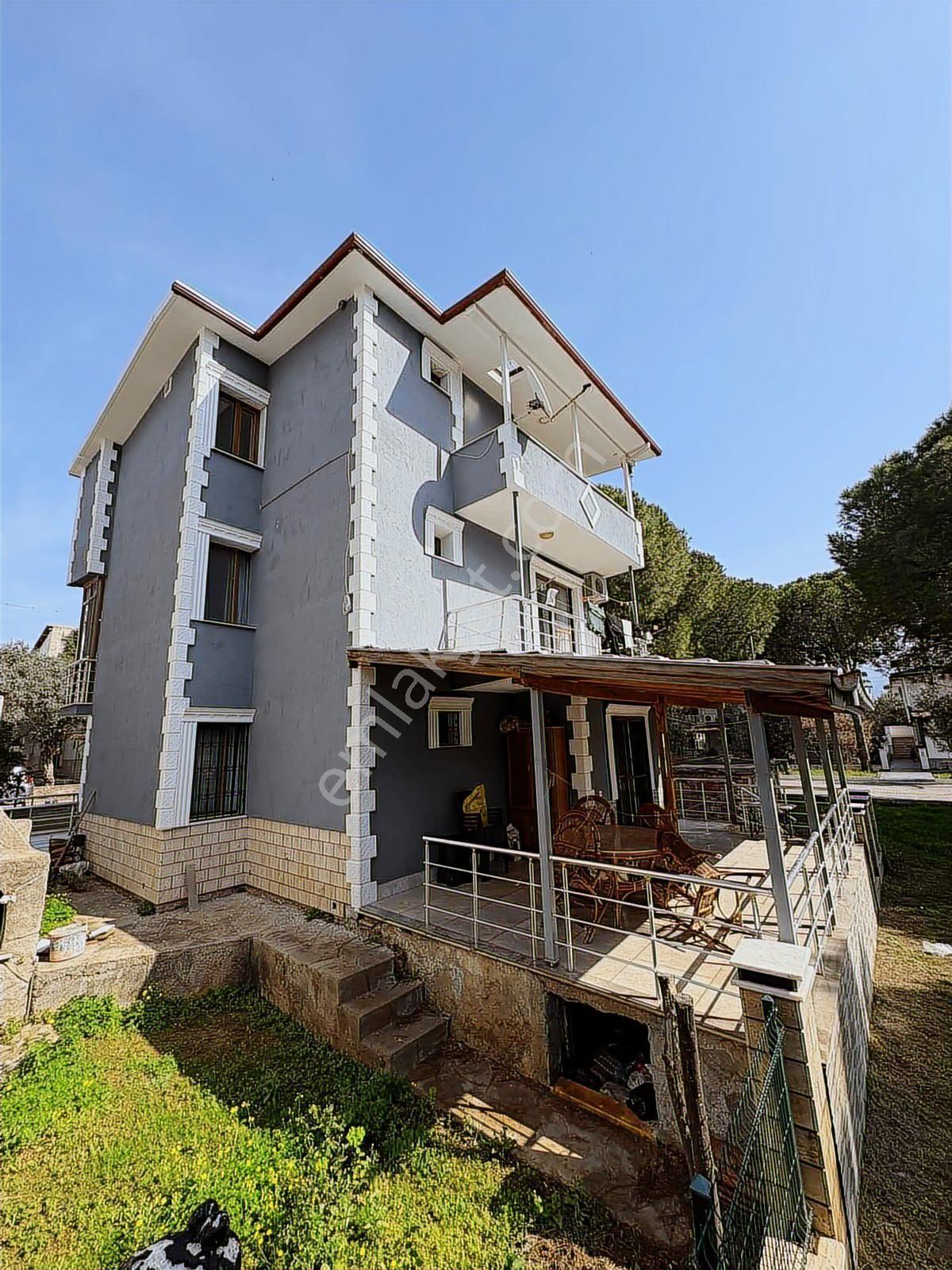 Denize 300m Tam Müstakil Villa - Görsel 35