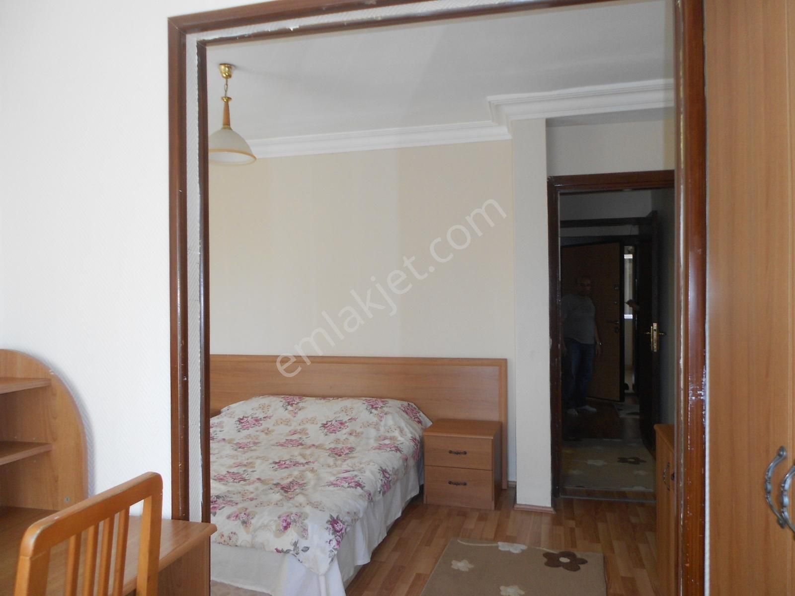 Tercüman Evlerinde 30 Yıllık 7/24 Güvenlikli Eşyalı 105m2 2+1 - Görsel 5