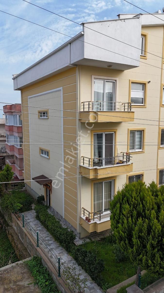 Çanakkale Ayvacık Küçükkuyu Gökçetepe Mah. Ayrı Mutfak 2+1