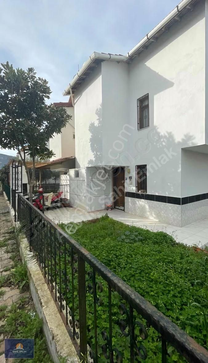 Didim Akbükte Site İçerisinde, Bahçeli 3+1 Satılık Yazlık - Görsel 2