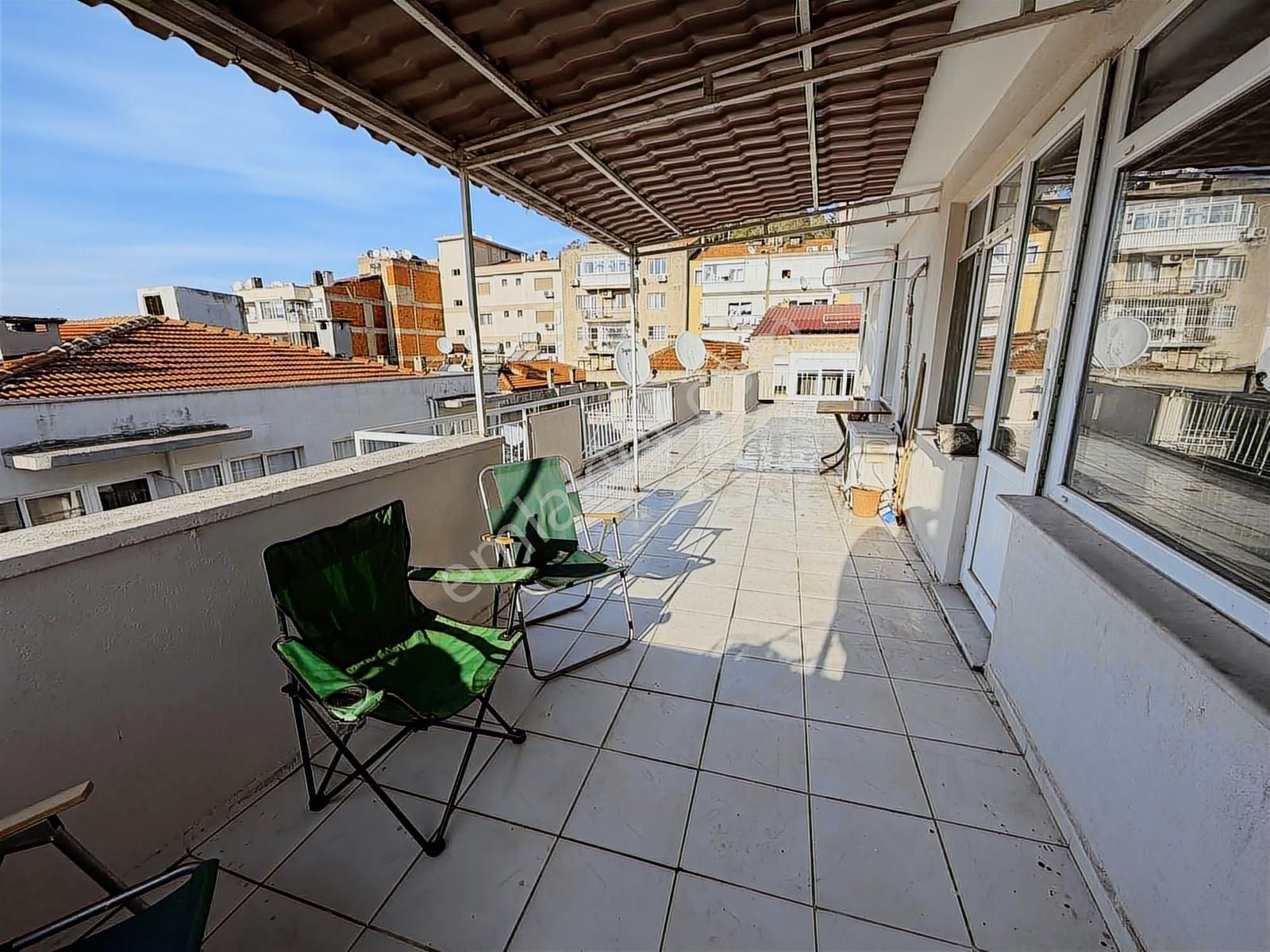 Göztepe Mahallesinde 3+1 Satılık Daire - Görsel 8