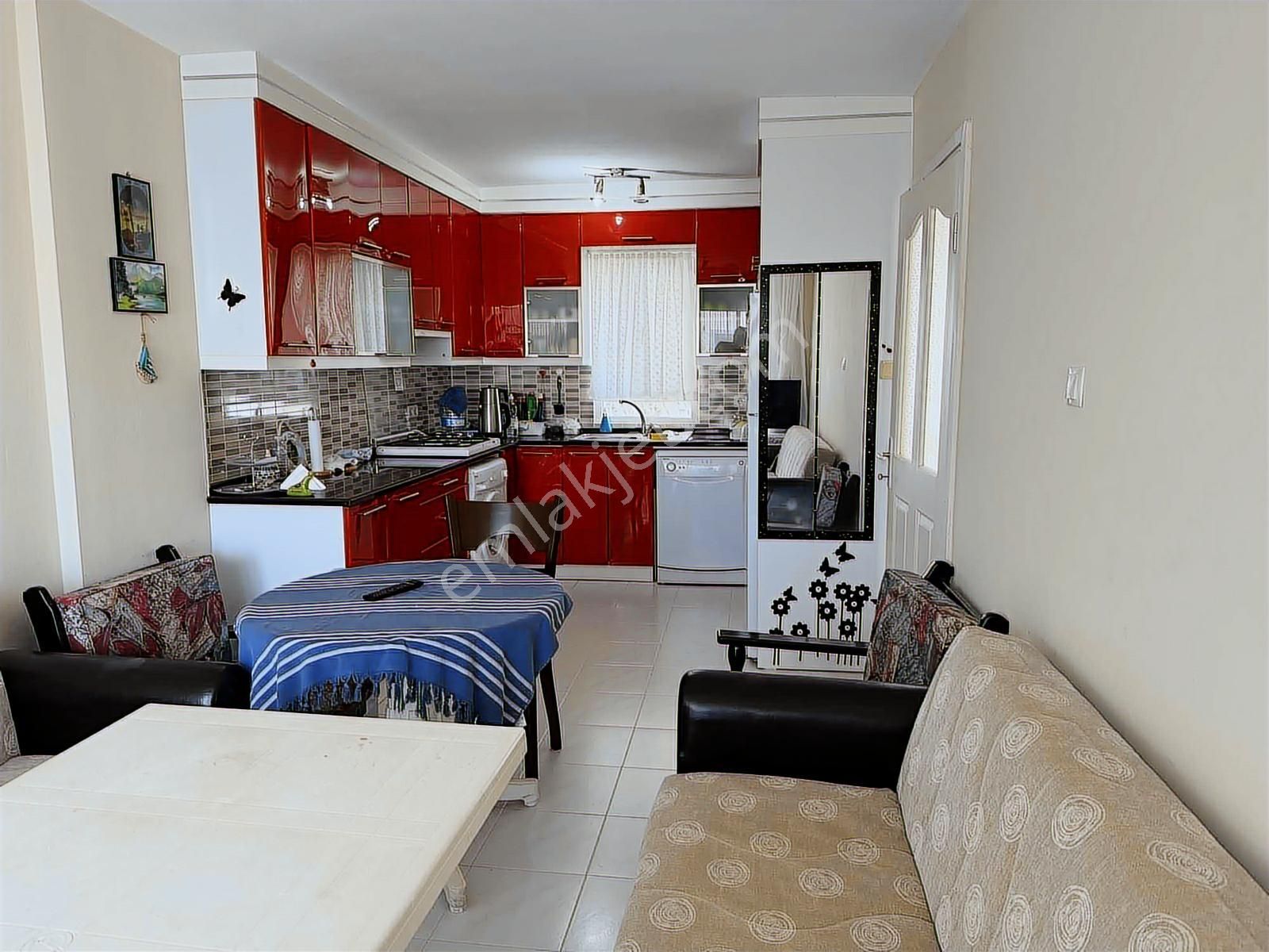 Çeşme Fenerburnun'da 1+1 Fırsat Satılık Daire - Görsel 8