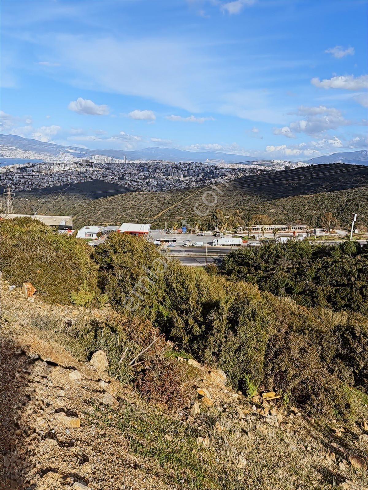 Balçova Çetin Emeç'te İmar Sınırında Müstakil Tapulu Arsa - Görsel 7