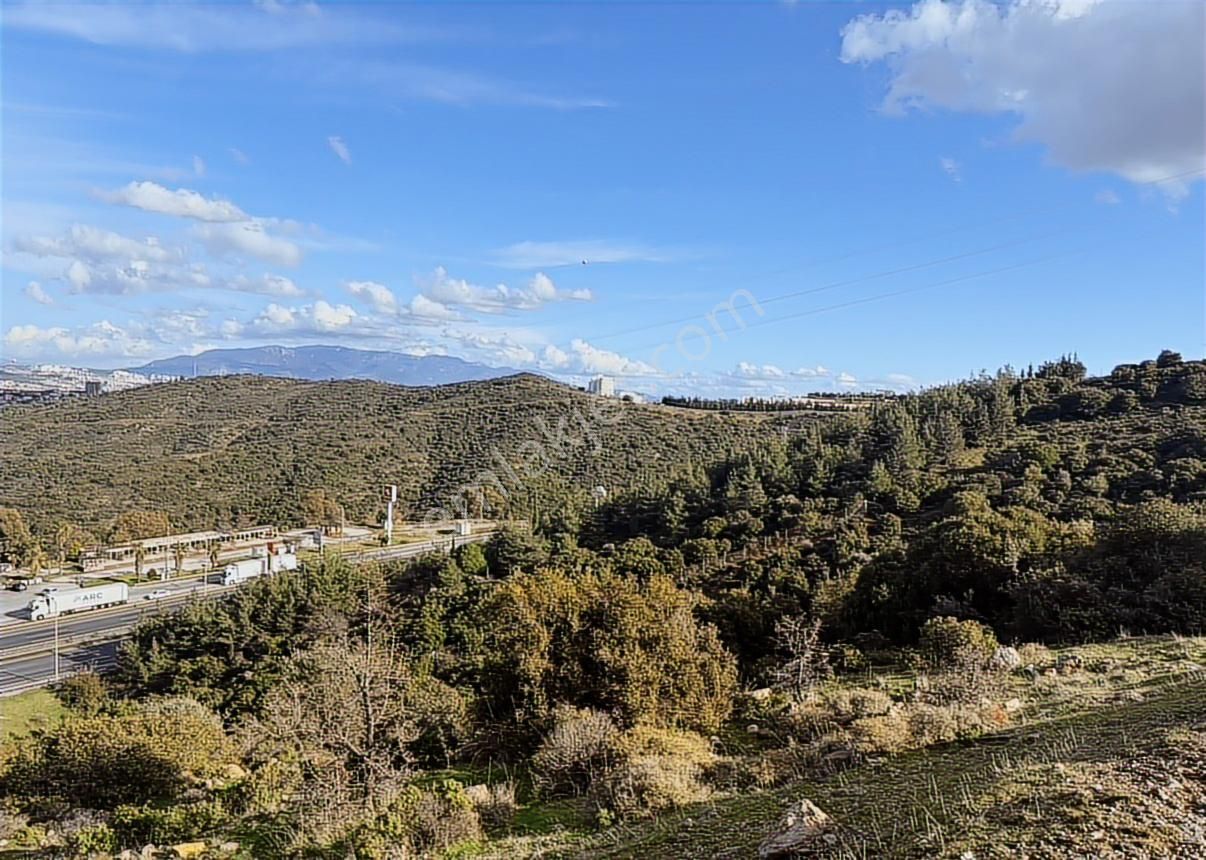 Balçova Çetin Emeç'te İmar Sınırında Müstakil Tapulu Arsa - Görsel 4